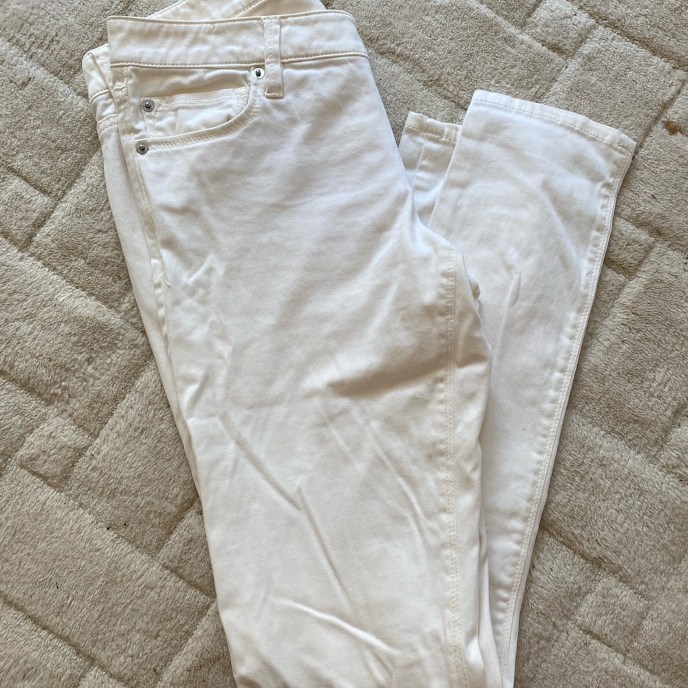 Express creamy white skinny jeans
